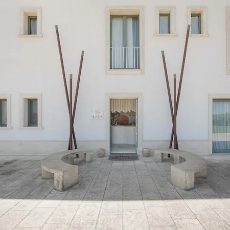 Masseria Sant'eleuterio Bauernhof *