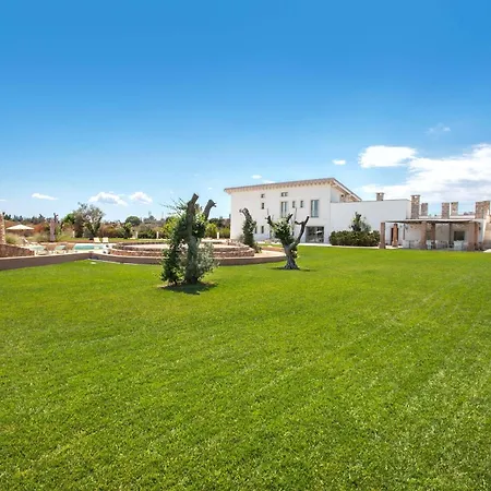 Masseria Sant'eleuterio Bauernhof *